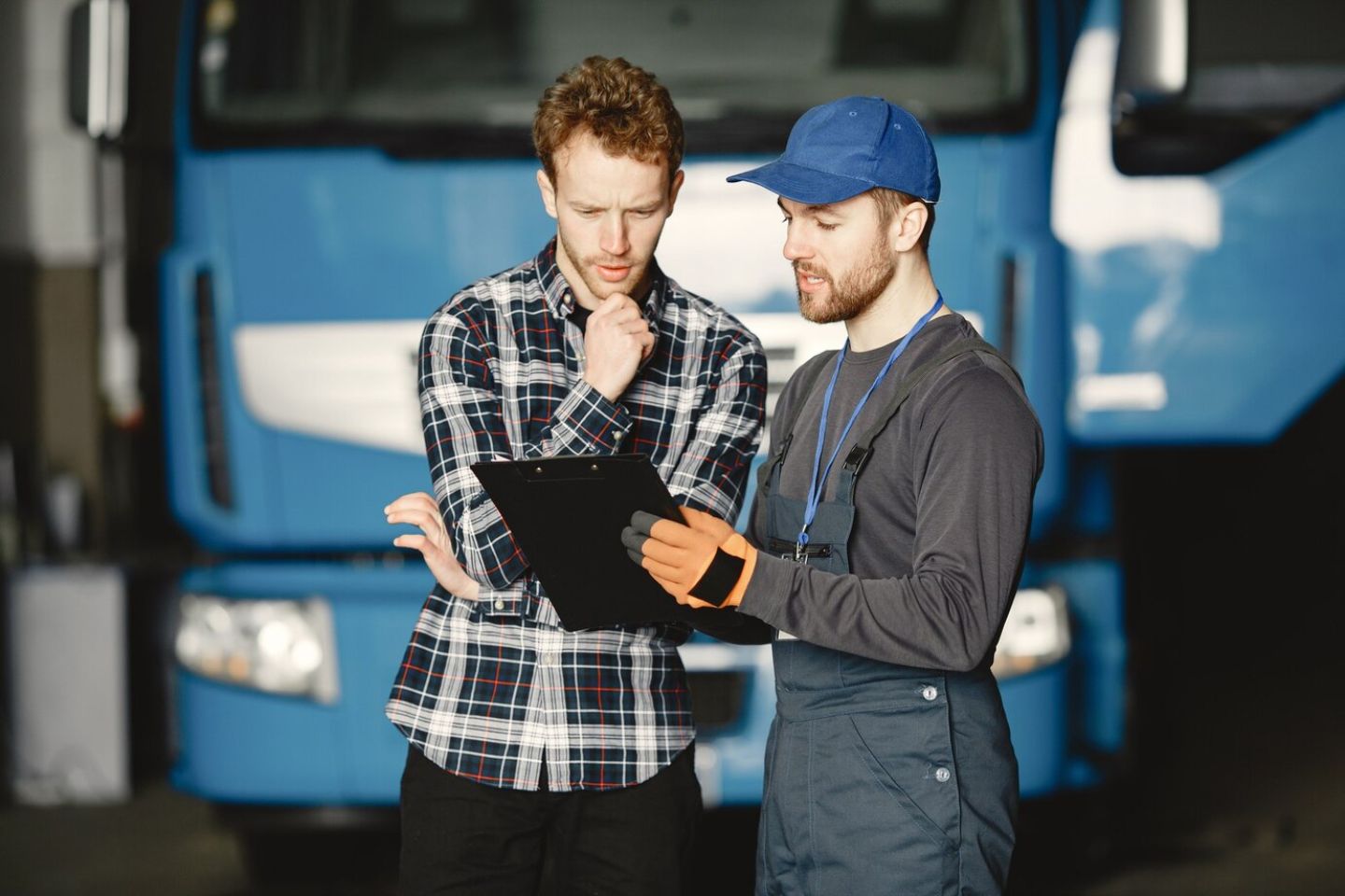 What Are California’s Commercial Truck Requirements for Insurance